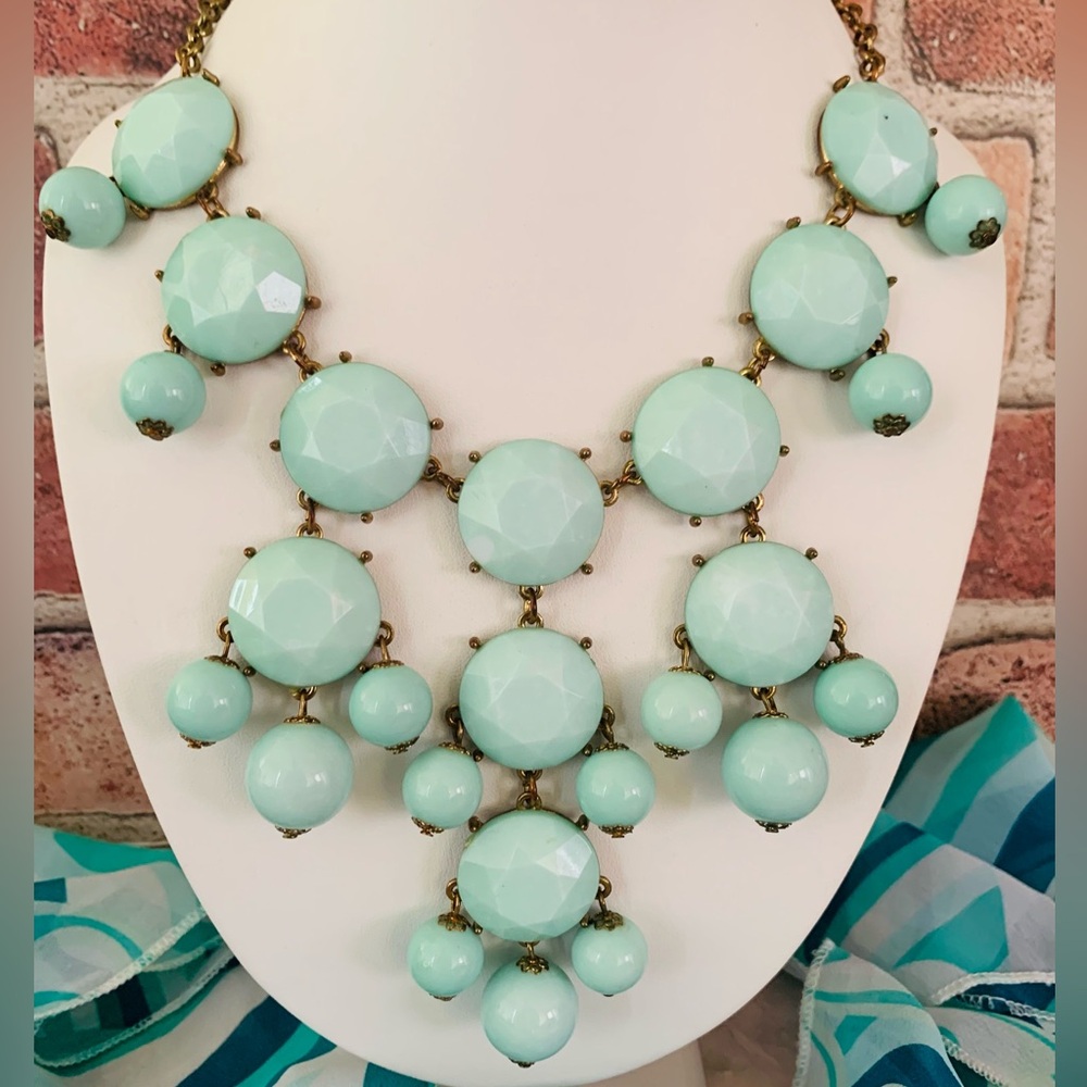 Mint Green Acrylic Statement Necklace Vintage